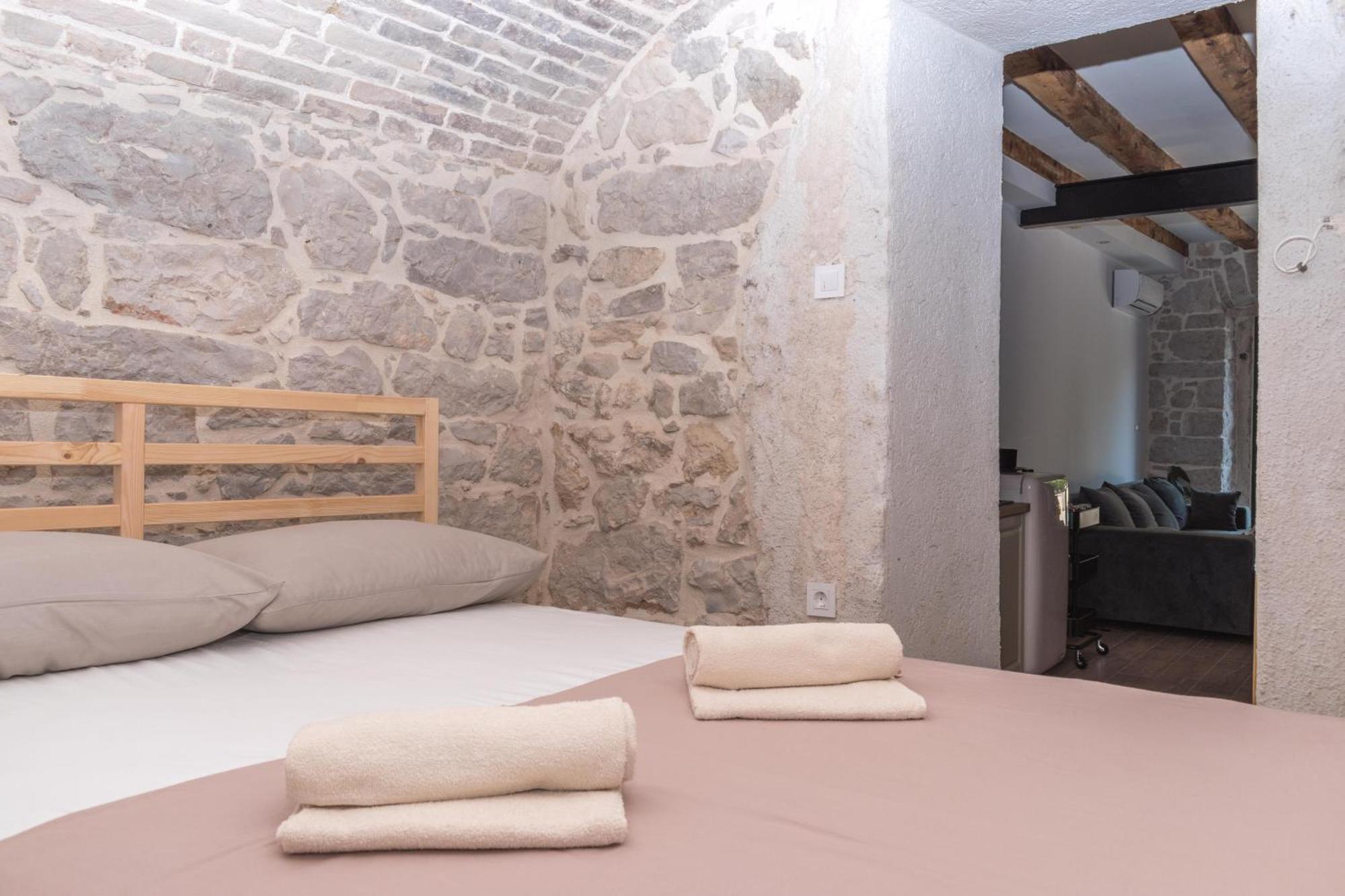 Apartmani Spanja Vodice Luaran gambar
